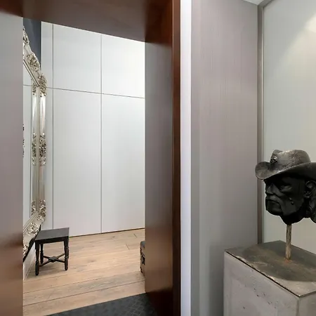 Luxurious With Parking And Garden Near The Sea In By Renters Prestige Lägenhet *