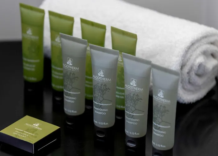 アパート Luxurious With Parking And Garden Near The Sea In By Renters Prestige ソポト