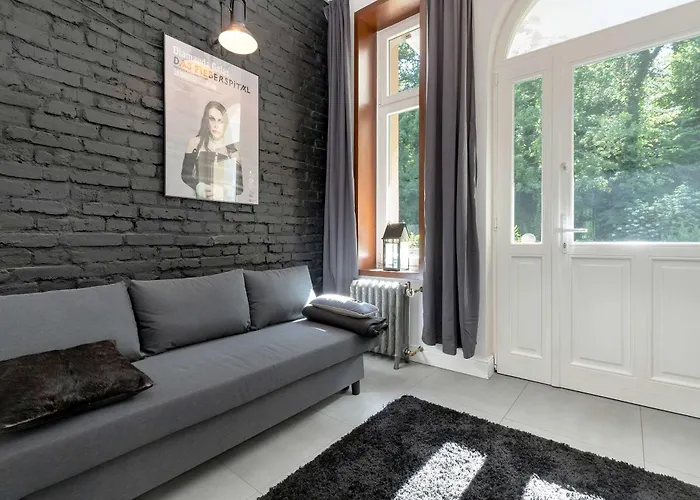 Luxurious With Parking And Garden Near The Sea In By Renters Prestige ソポト